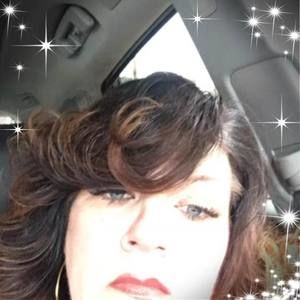 Meet your Posher, Edith